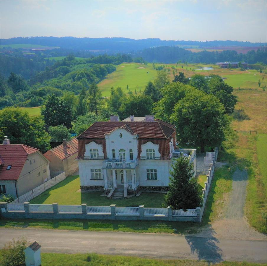 Apartmany Vila Manicka Kácov 外观 照片